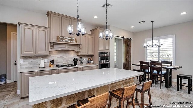 Listing photo id 8 for 976 County Road 7718