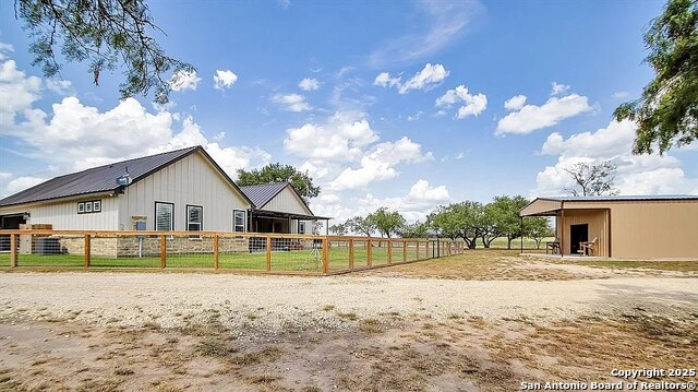 Listing photo id 45 for 976 County Road 7718