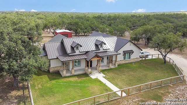 Listing photo id 3 for 976 County Road 7718