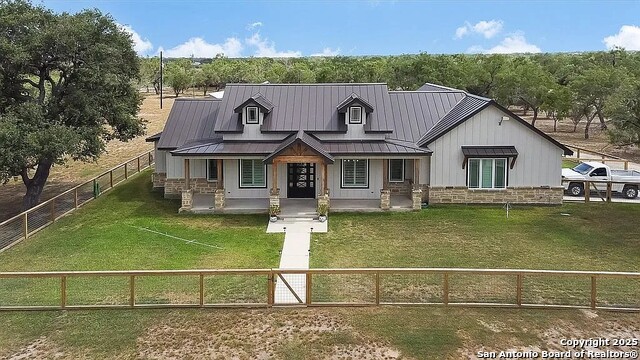 Listing photo id 50 for 976 County Road 7718