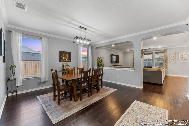 Image 6 of 43 For 11306 Sawyer Valley