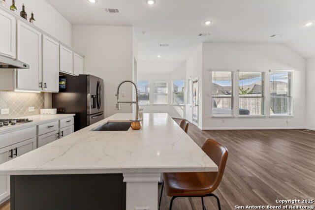 Image 16 of 63 For 12528 Gunsbach