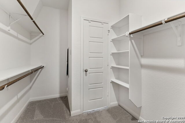 Image 38 of 63 For 12528 Gunsbach