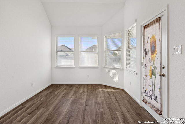 Image 40 of 63 For 12528 Gunsbach