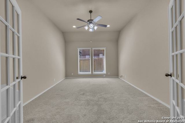 Image 14 of 46 For 556 Oak Cascade