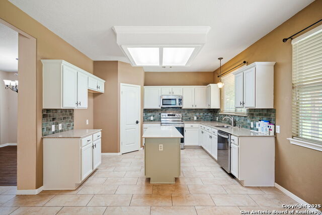 Image 14 of 34 For 1505 Red Oak Cove
