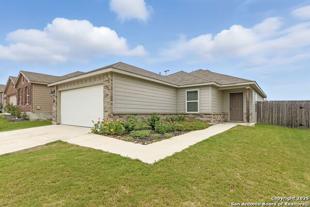 Details for 737 Peak Place, Seguin, TX 78155