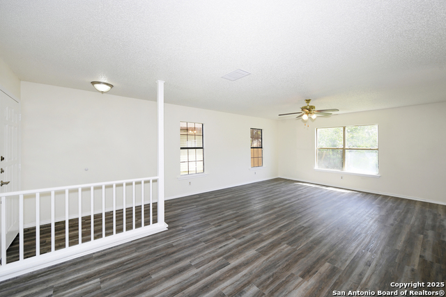 Image 4 of 26 For 8302 Morning Grove