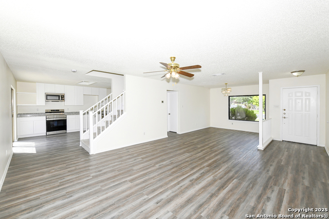Image 8 of 26 For 8302 Morning Grove