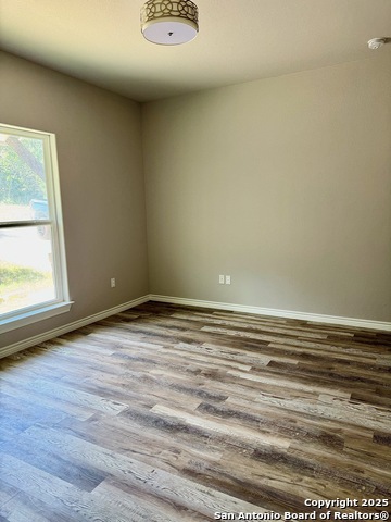 Image 18 of 23 For 1361 Yaupon