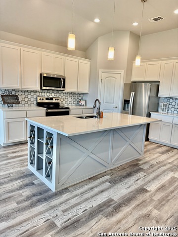 Image 4 of 23 For 1361 Yaupon