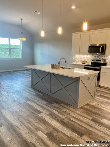 Image 6 of 23 For 1361 Yaupon