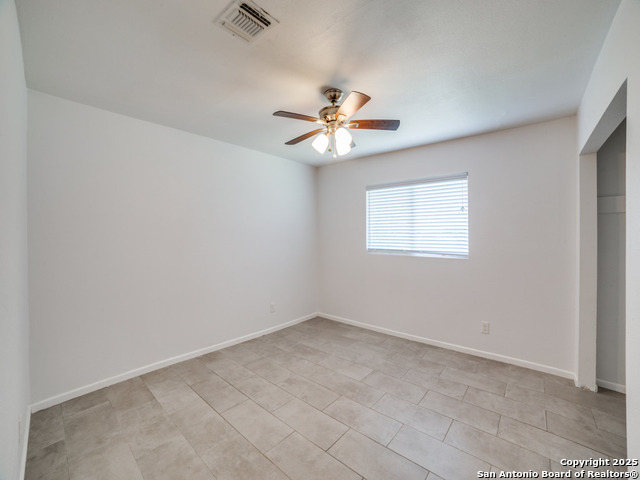 Image 8 of 13 For 5602 Brookhill