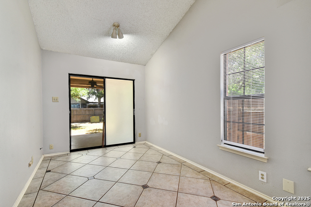Image 6 of 29 For 3234 Falcon Grove