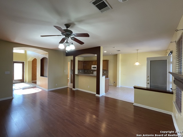 Image 3 of 50 For 1311 El Matorral