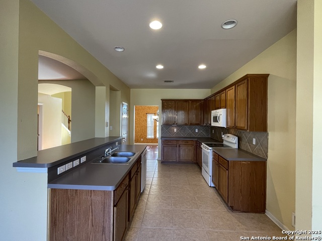 Image 4 of 50 For 1311 El Matorral