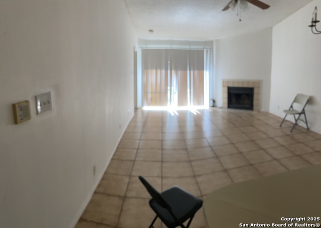 Image 6 of 13 For 5711 Lochmoor