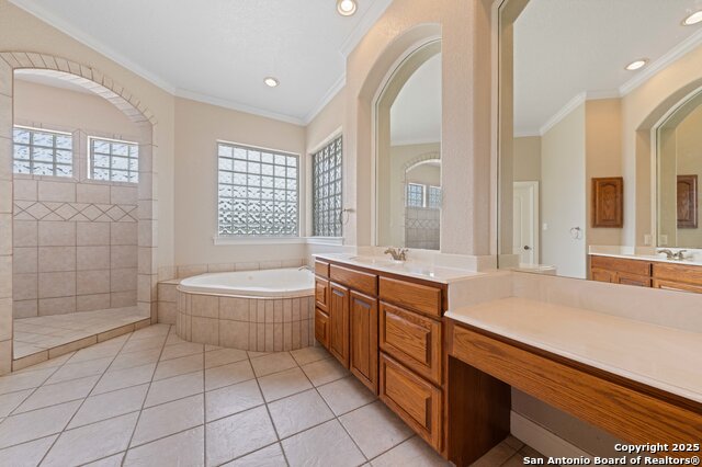 Image 25 of 68 For 30900 Woodbine Way