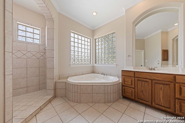 Image 27 of 68 For 30900 Woodbine Way