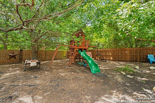 Image 40 of 68 For 30900 Woodbine Way