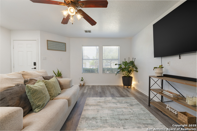 Image 10 of 29 For 4314 Stetson