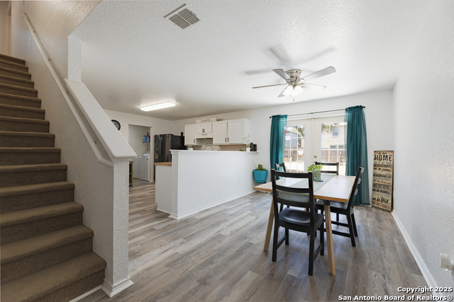 Image 8 of 29 For 4314 Stetson