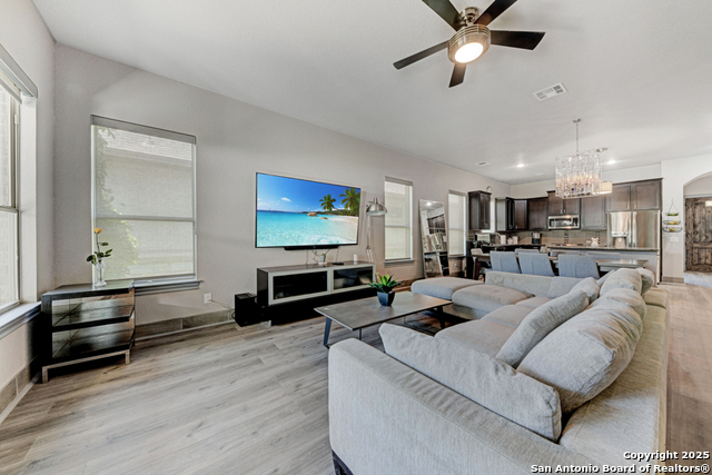 Image 9 of 34 For 636 Carriage House  # 30