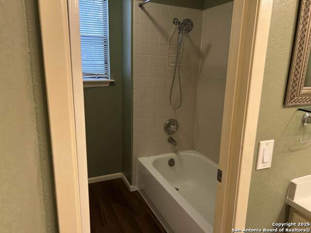 Image 14 of 27 For 8405 Echo Creek
