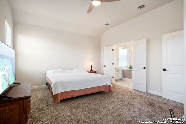 Listing photo id 16 for 122 Noble Woods