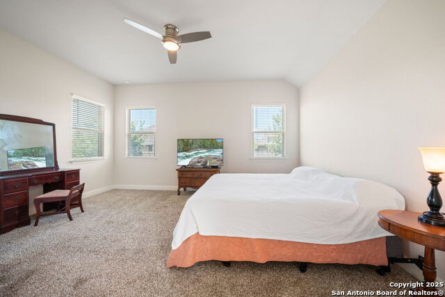 Listing photo id 17 for 122 Noble Woods