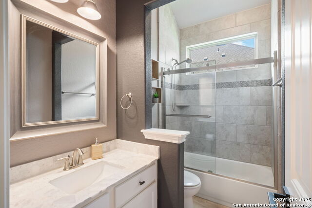 Listing photo id 22 for 122 Noble Woods