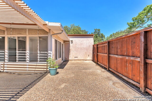 Image 41 of 47 For 16307 Buena Tierra
