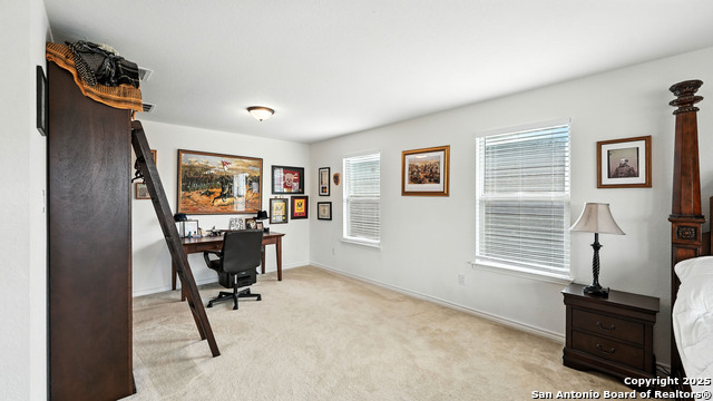 Image 42 of 51 For 4553 Klein Mdws