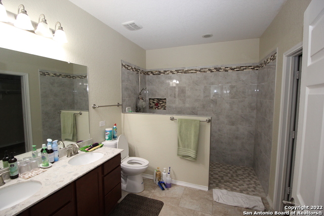 Image 22 of 32 For 13604 Sungrove View
