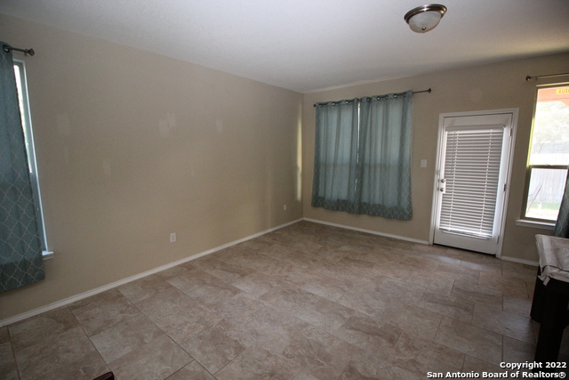 Image 9 of 32 For 13604 Sungrove View