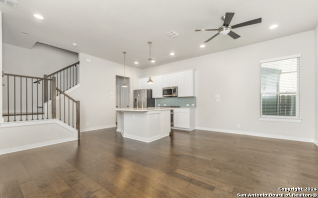 Image 3 of 15 For 430 Clay St #2