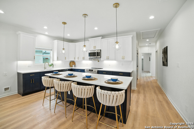 Image 12 of 34 For 2731 Houston E