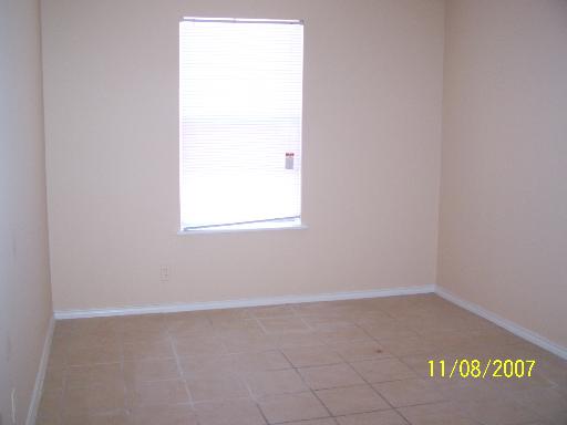 Image 5 of 6 For 1400 Clamp Ave  403