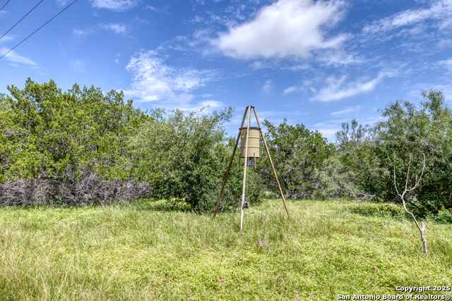Listing photo id 53 for 4983 Ranch Road 1051