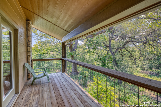 Listing photo id 57 for 4983 Ranch Road 1051