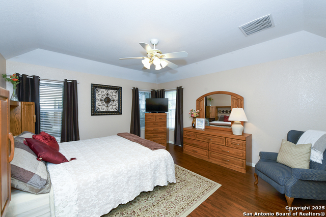 Image 10 of 23 For 3704 Hillside