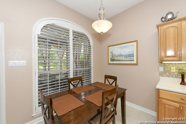 Image 9 of 23 For 3704 Hillside