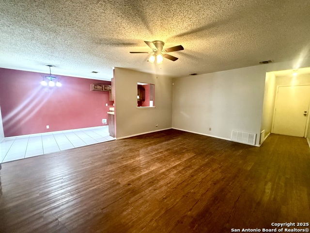 Image 13 of 42 For 14403 Briarmist St