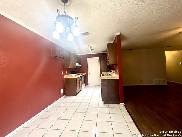 Image 15 of 42 For 14403 Briarmist St