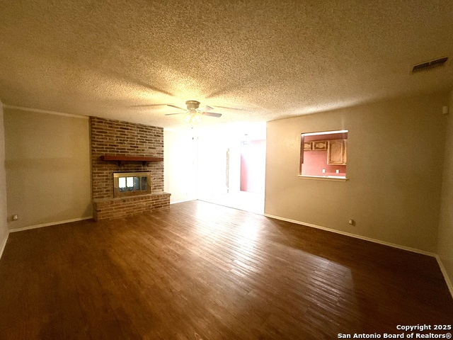 Image 18 of 42 For 14403 Briarmist St