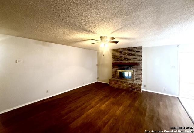 Image 19 of 42 For 14403 Briarmist St
