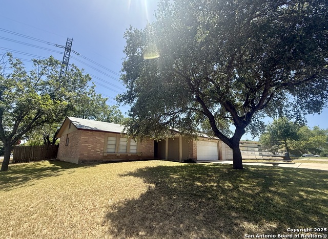 Image 2 of 42 For 14403 Briarmist St