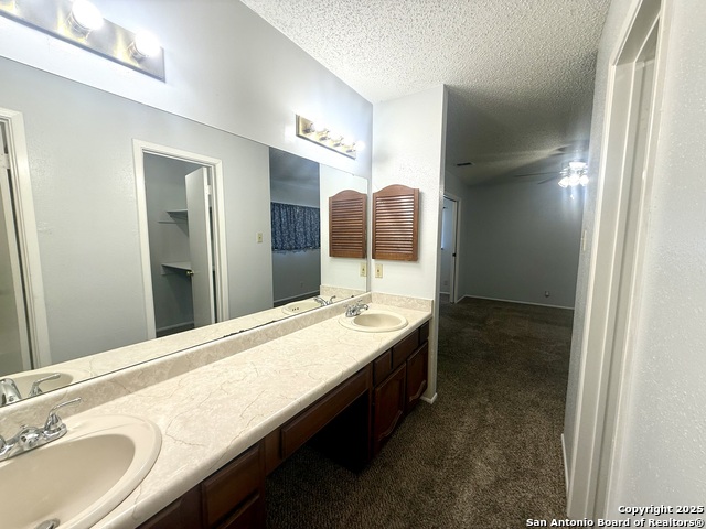 Image 29 of 42 For 14403 Briarmist St