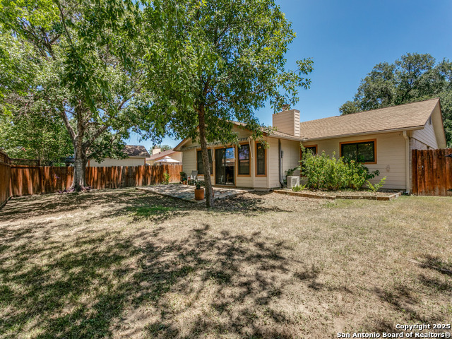 Image 24 of 25 For 14015 Boulder Oaks