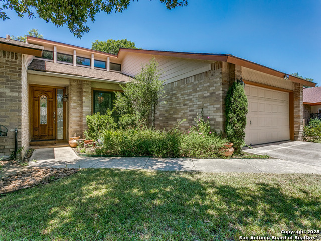 Image 3 of 25 For 14015 Boulder Oaks